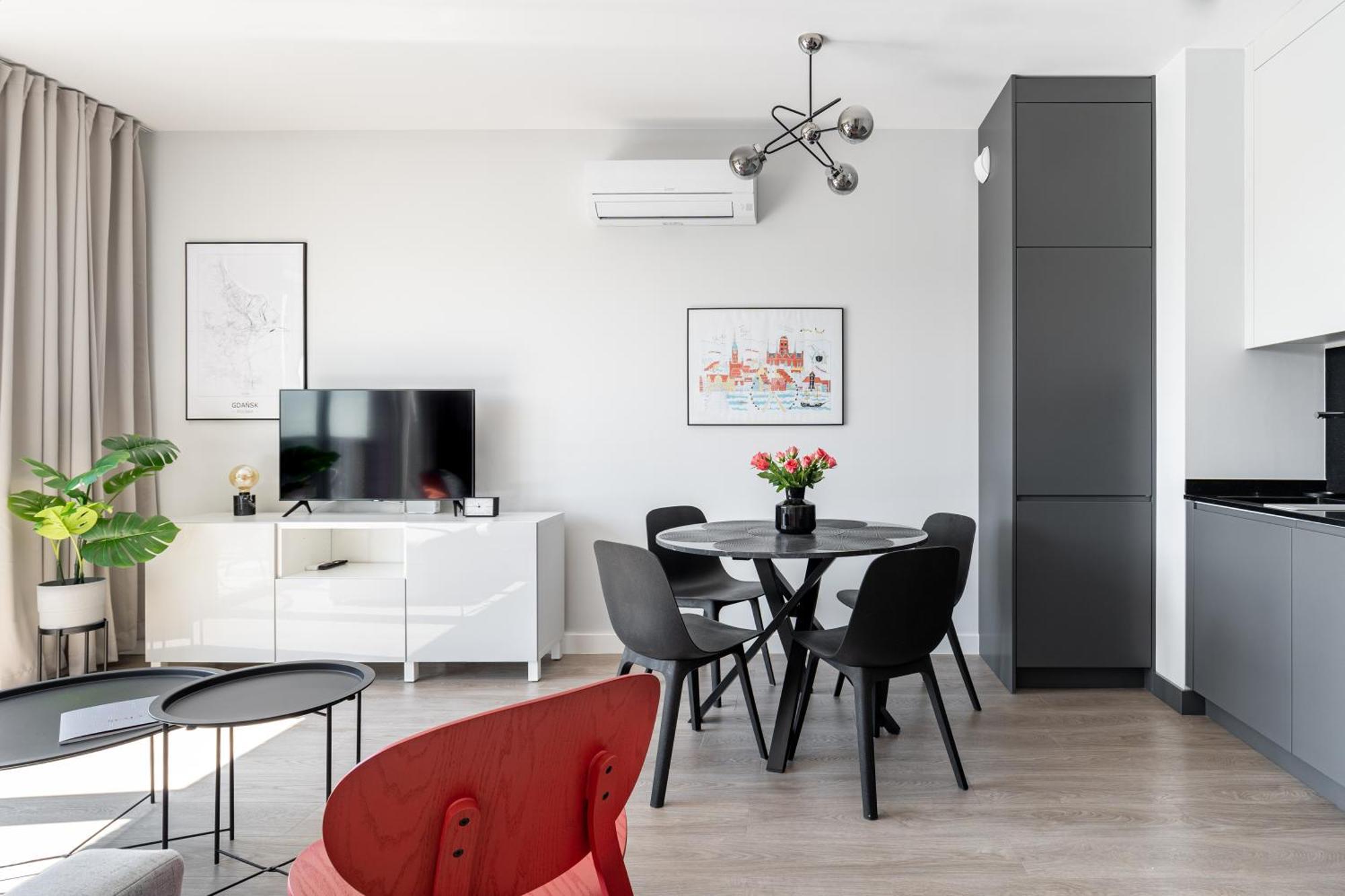 Scala City Center Apartments With Parking By Lion Apartments Danzica Esterno foto
