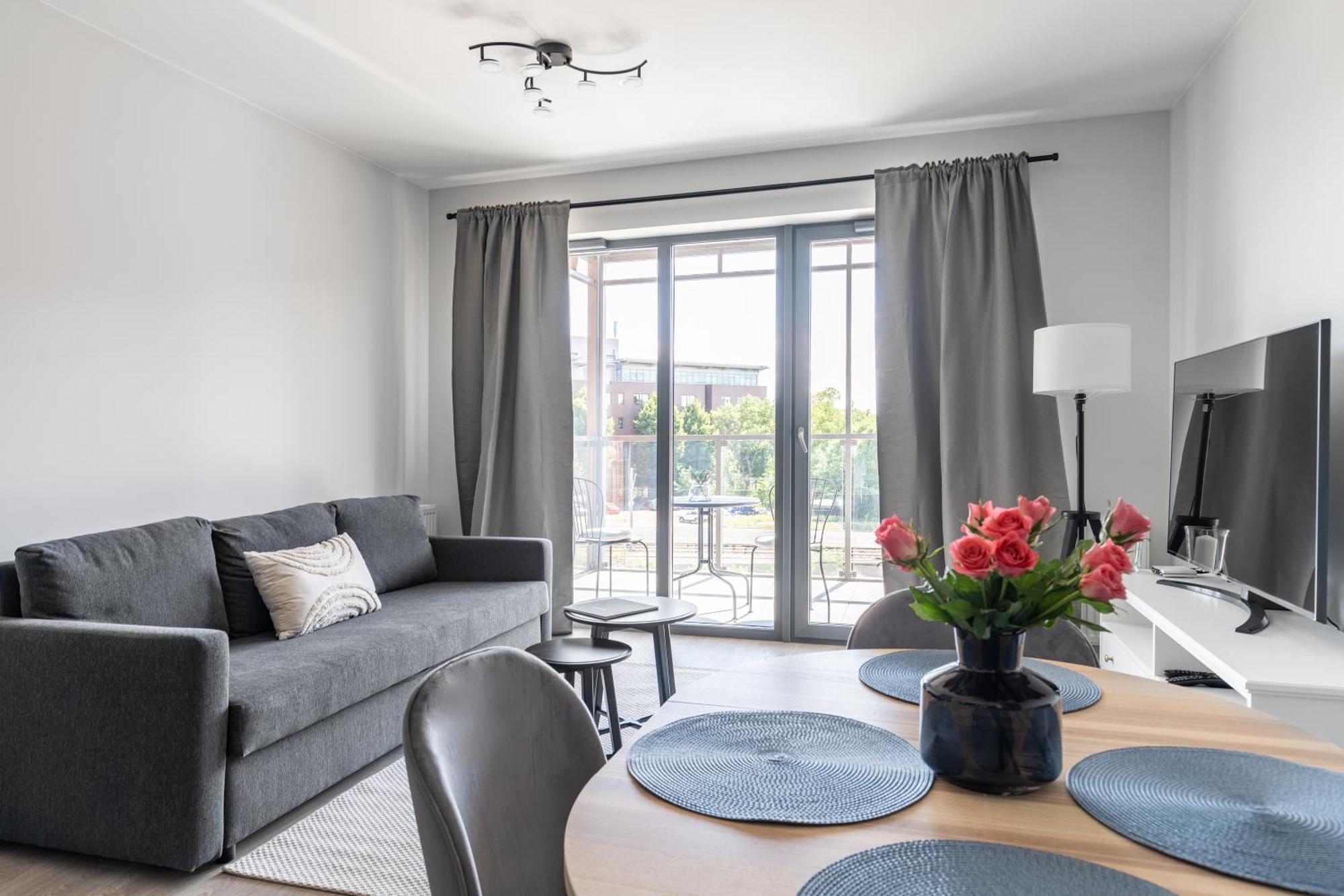 Scala City Center Apartments With Parking By Lion Apartments Danzica Esterno foto